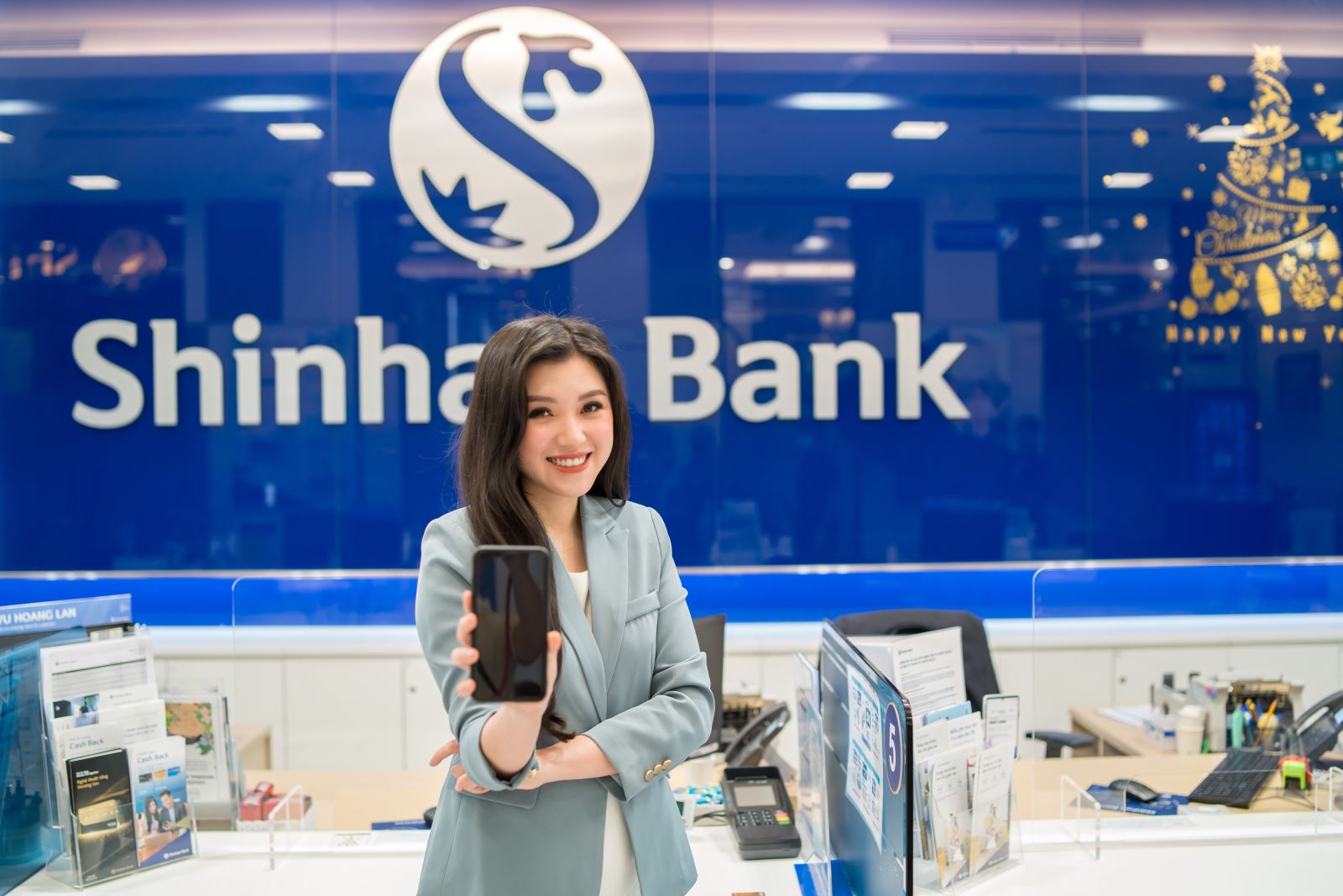 Shinhan Bank là một trong những đối tác của Fiza
