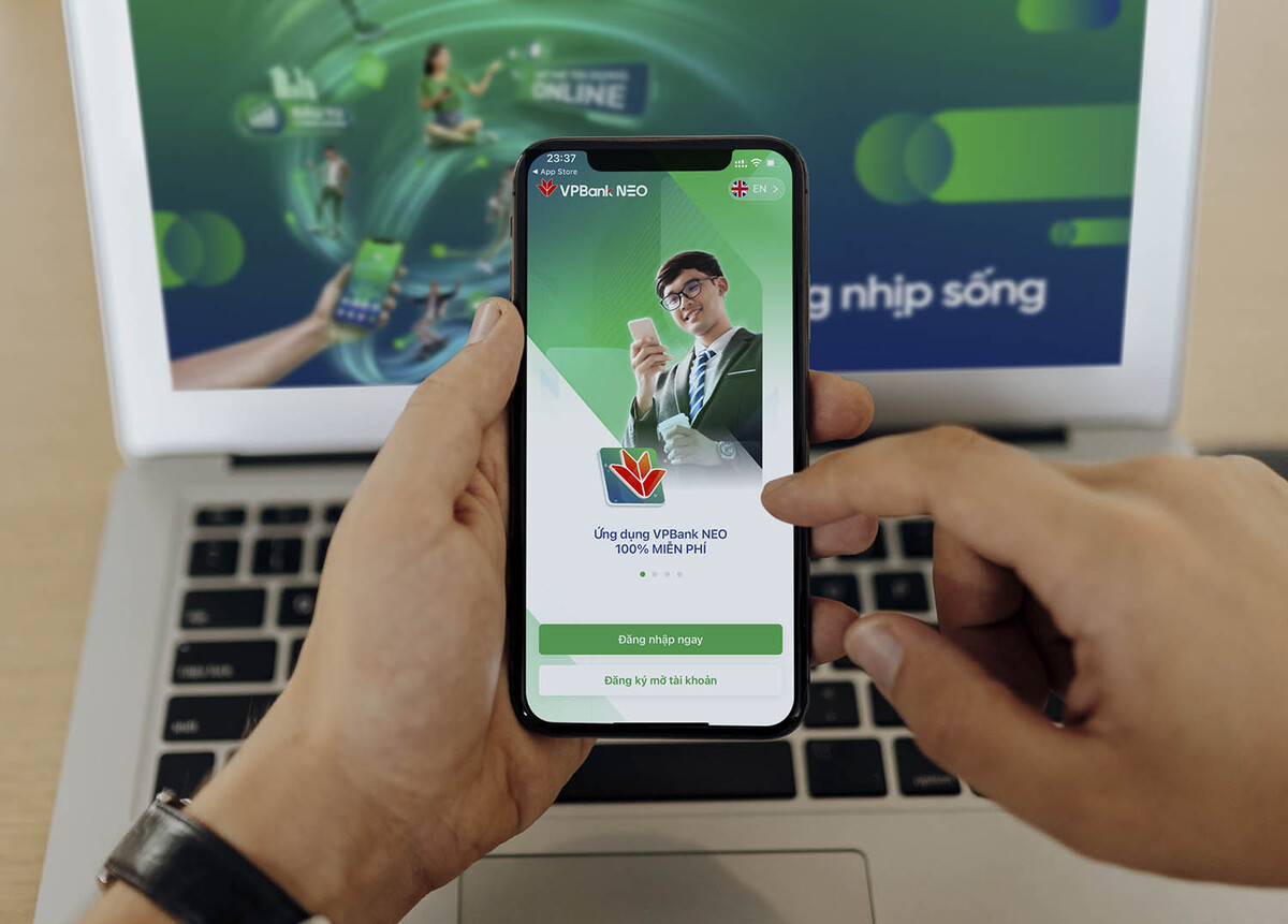 Bạn tiến hành tải và cài đặt app VPBank NEO trên điện thoại