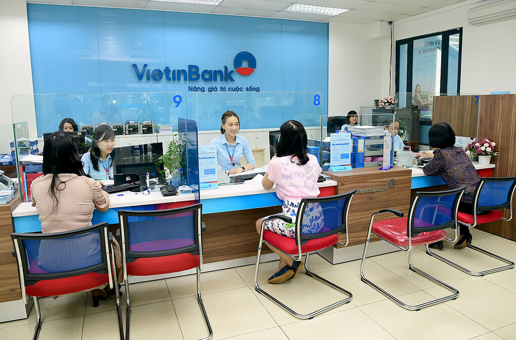 Các dịch vụ và ưu đãi khác khi gửi tiền tiết kiệm vào ngân hàng VietinBank